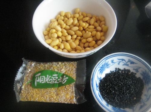 黑芝麻杂粮豆浆KI.jpg